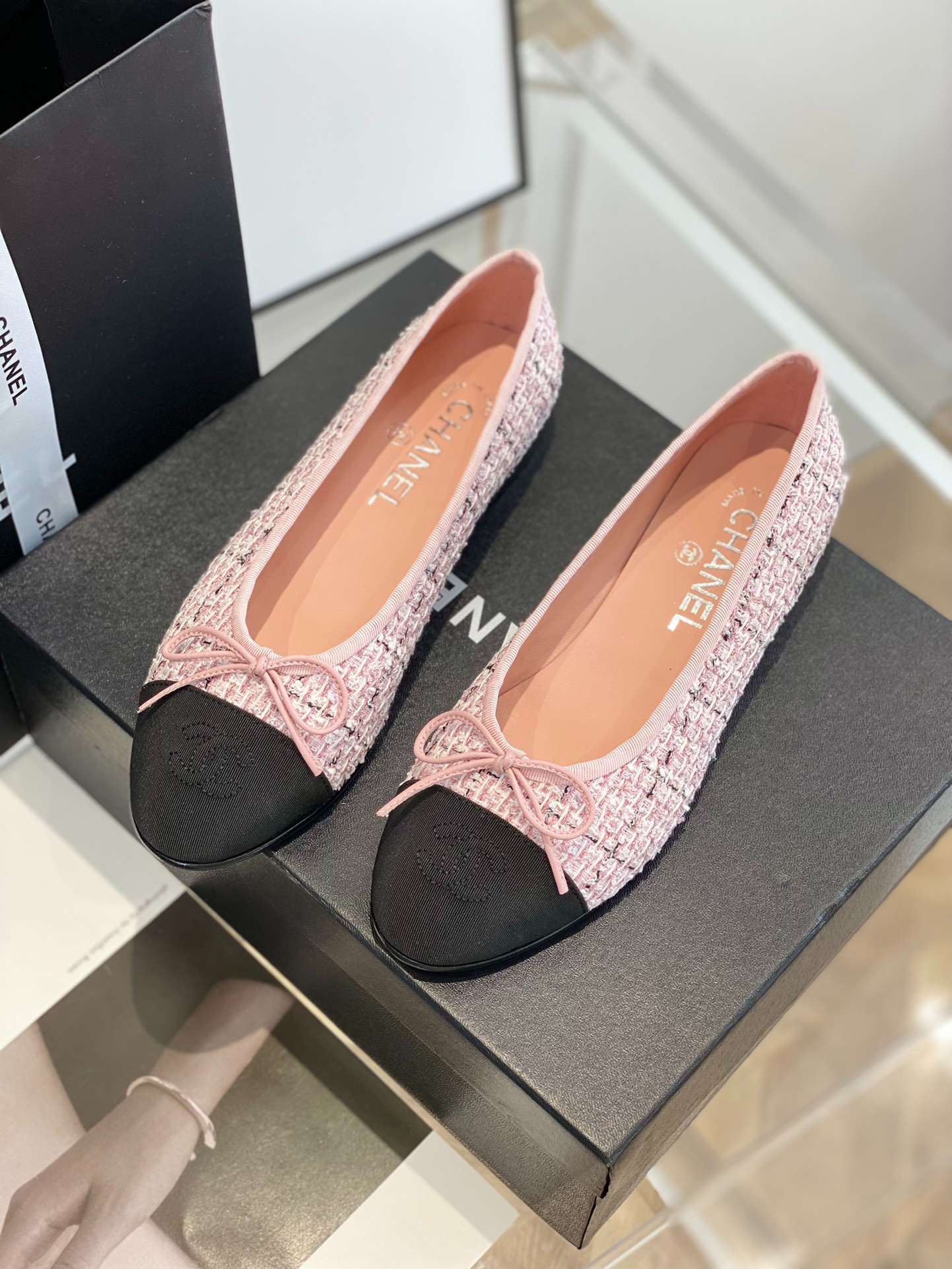 Chanel Ballet Flats White For Women - Temafes