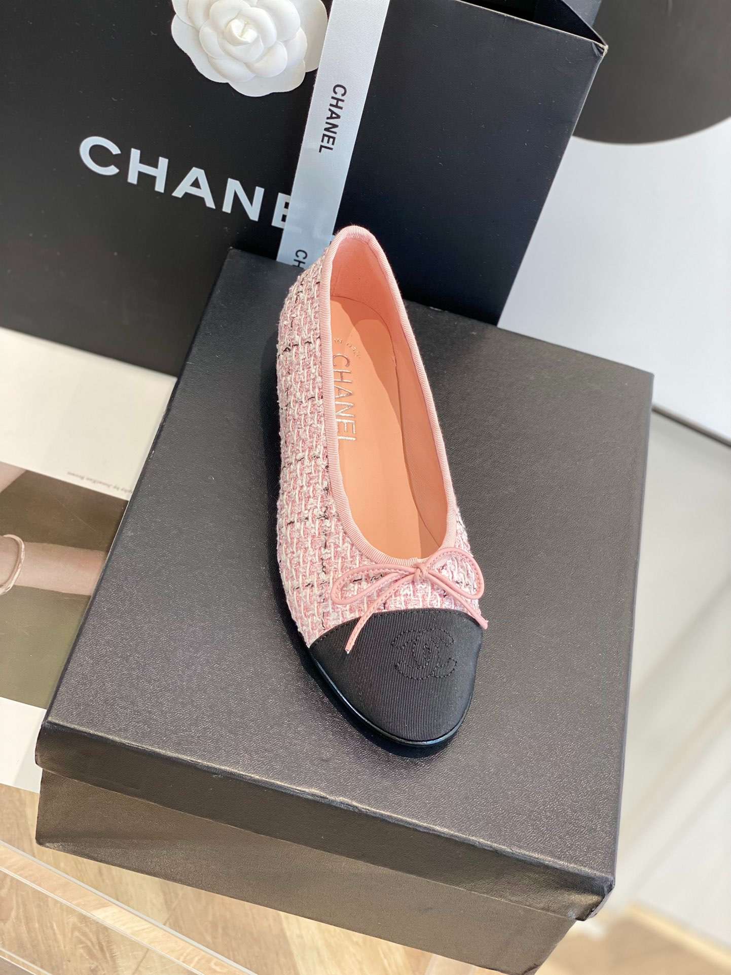Chanel Ballet Flats White For Women - Temafes