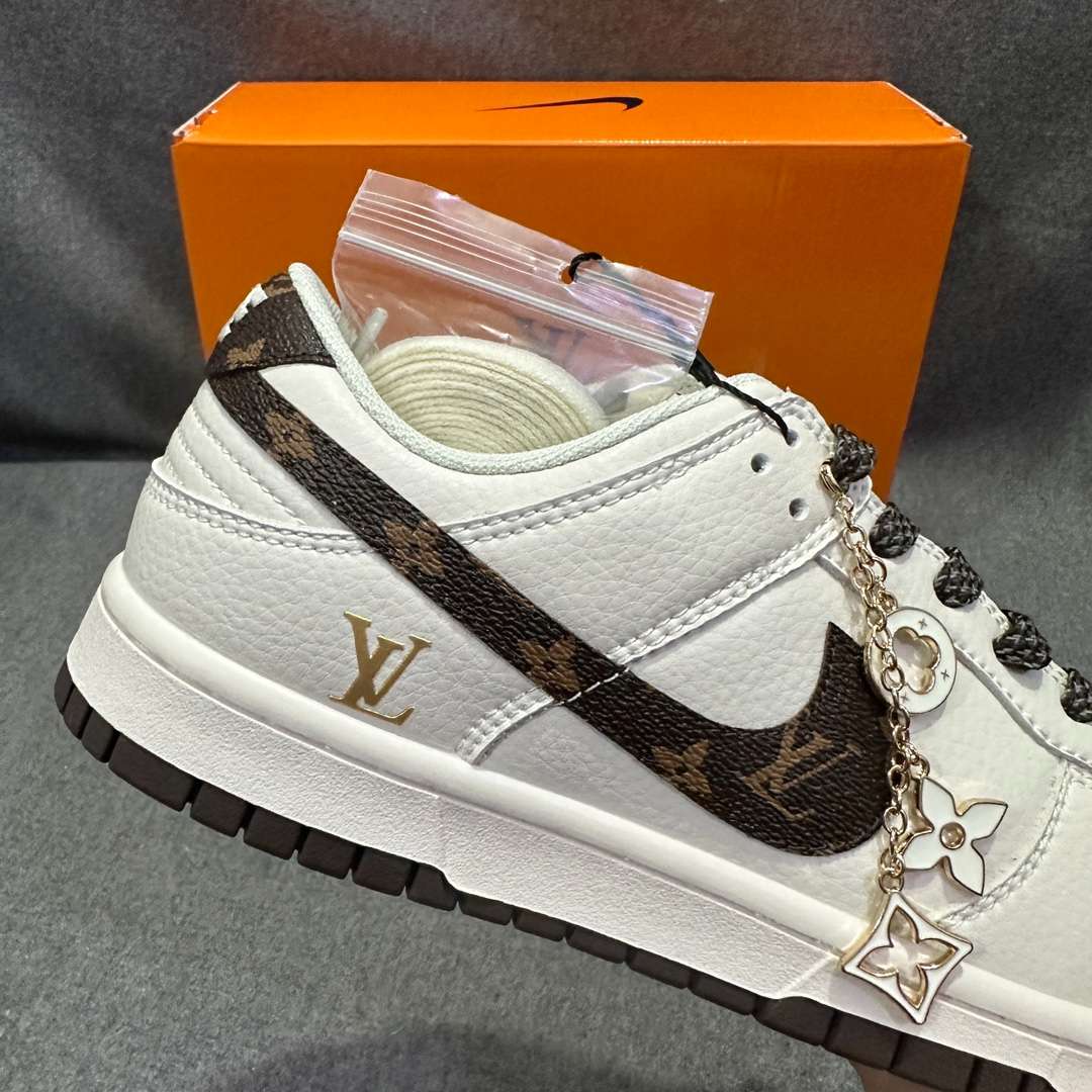 louis vuitton dunk