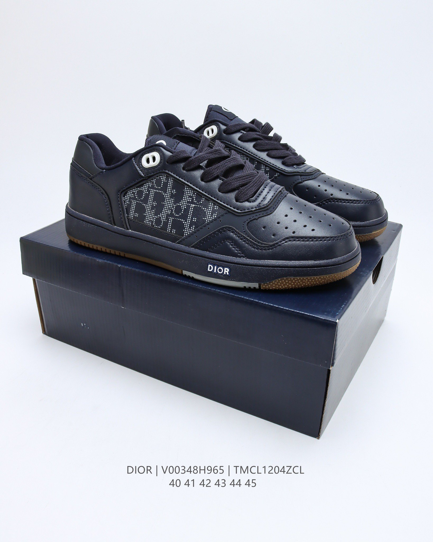 low dior nike