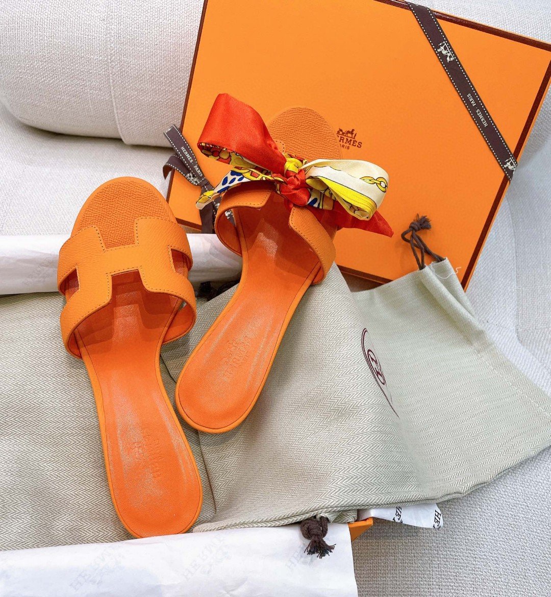 0ASIS SANDALS BRIGHT ORANGE LAMBSKIN ATTACH CRYSTAL