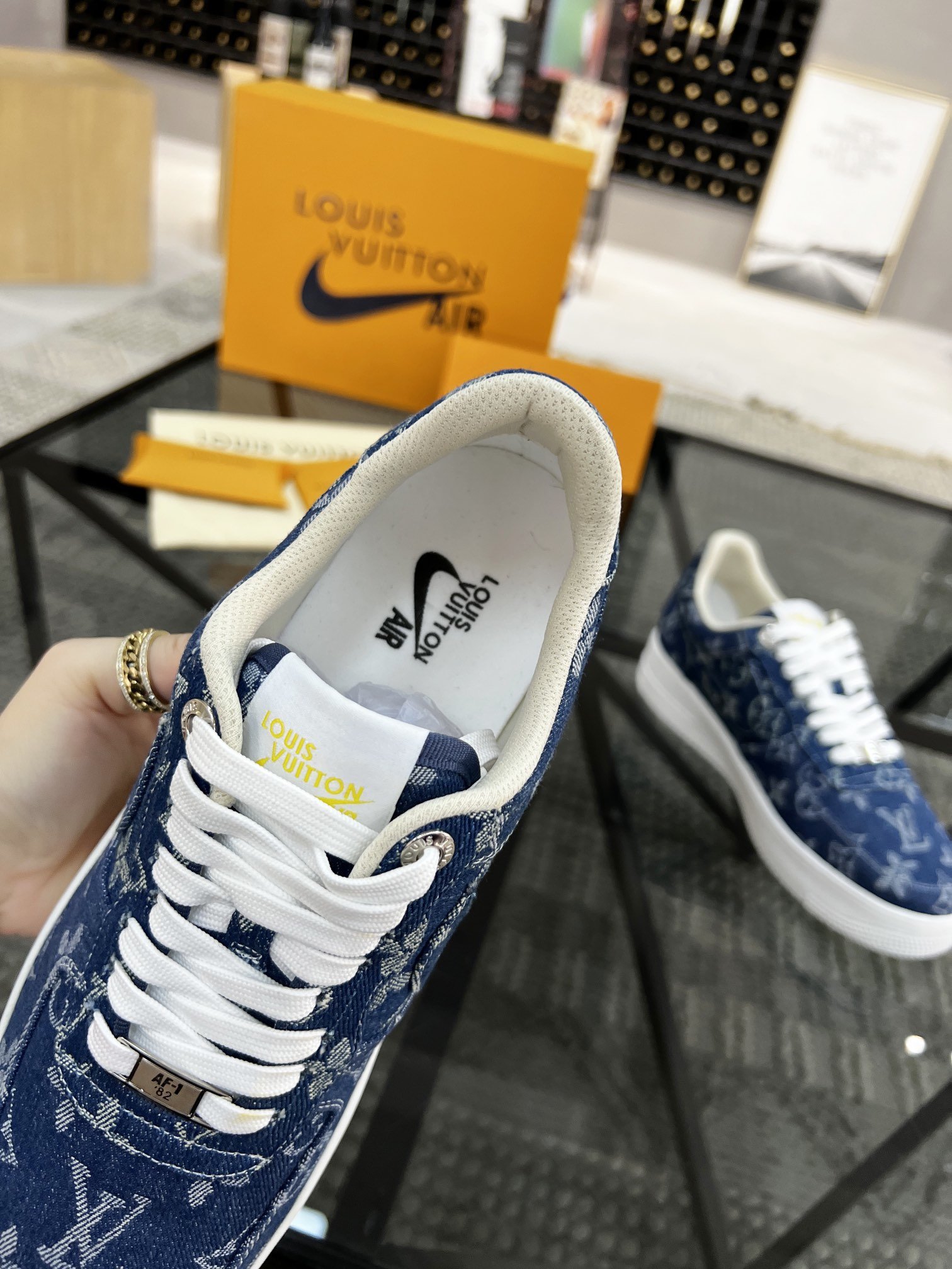 louis vuitton shoes nike